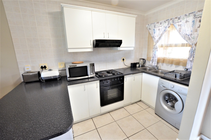 2 Bedroom Property for Sale in Fairview Golf Estate Western Cape